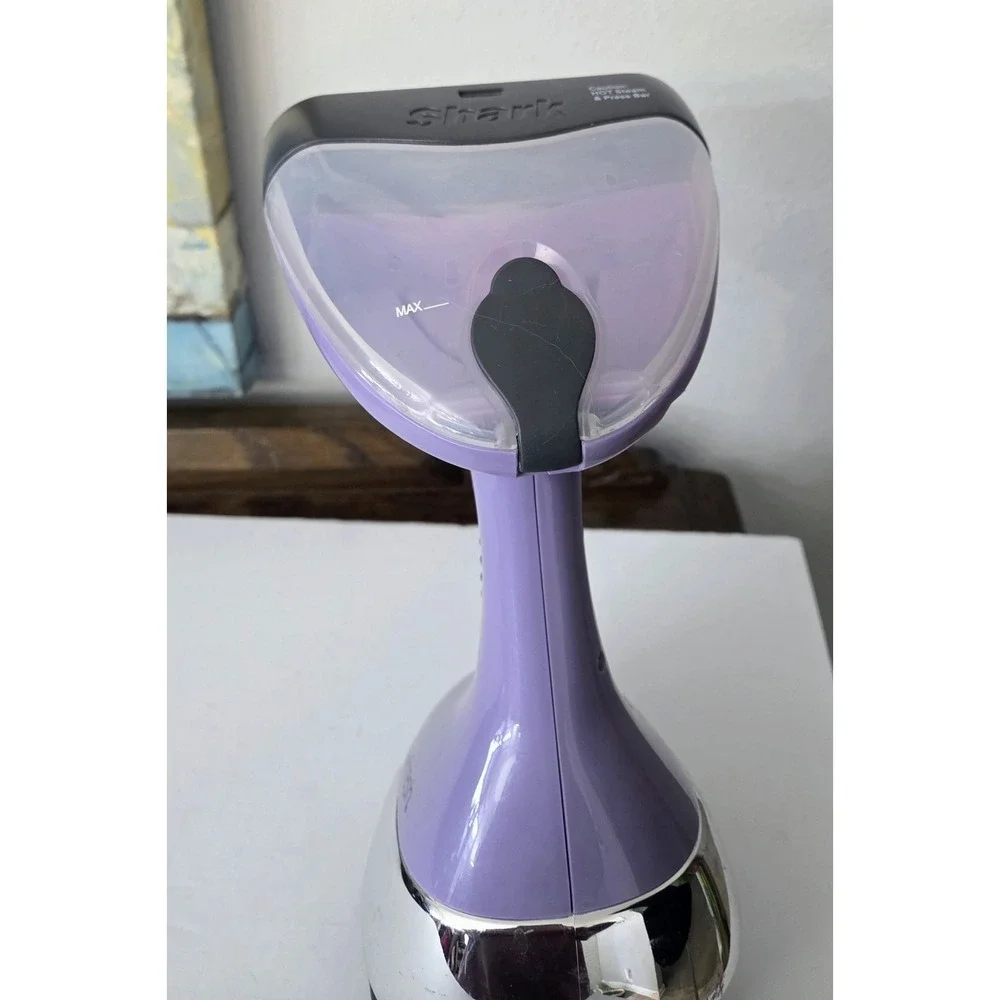 Shark GS500NN 11 Press & Refresh Garment Clothing Steamer Wrinkle Eraser 1580W